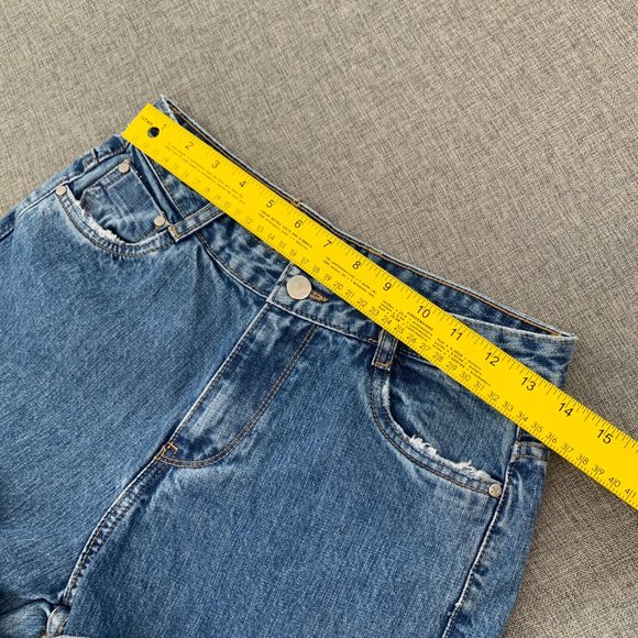 Women's Zara Blue Denim Shorts Disney‎ Cuffed Cotton Size 4 - Picture 6 of 9